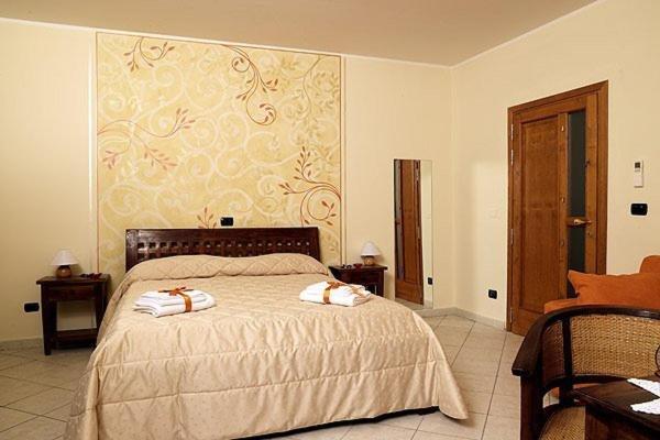 Agriturismo Il Barone Moniga del Garda Δωμάτιο φωτογραφία