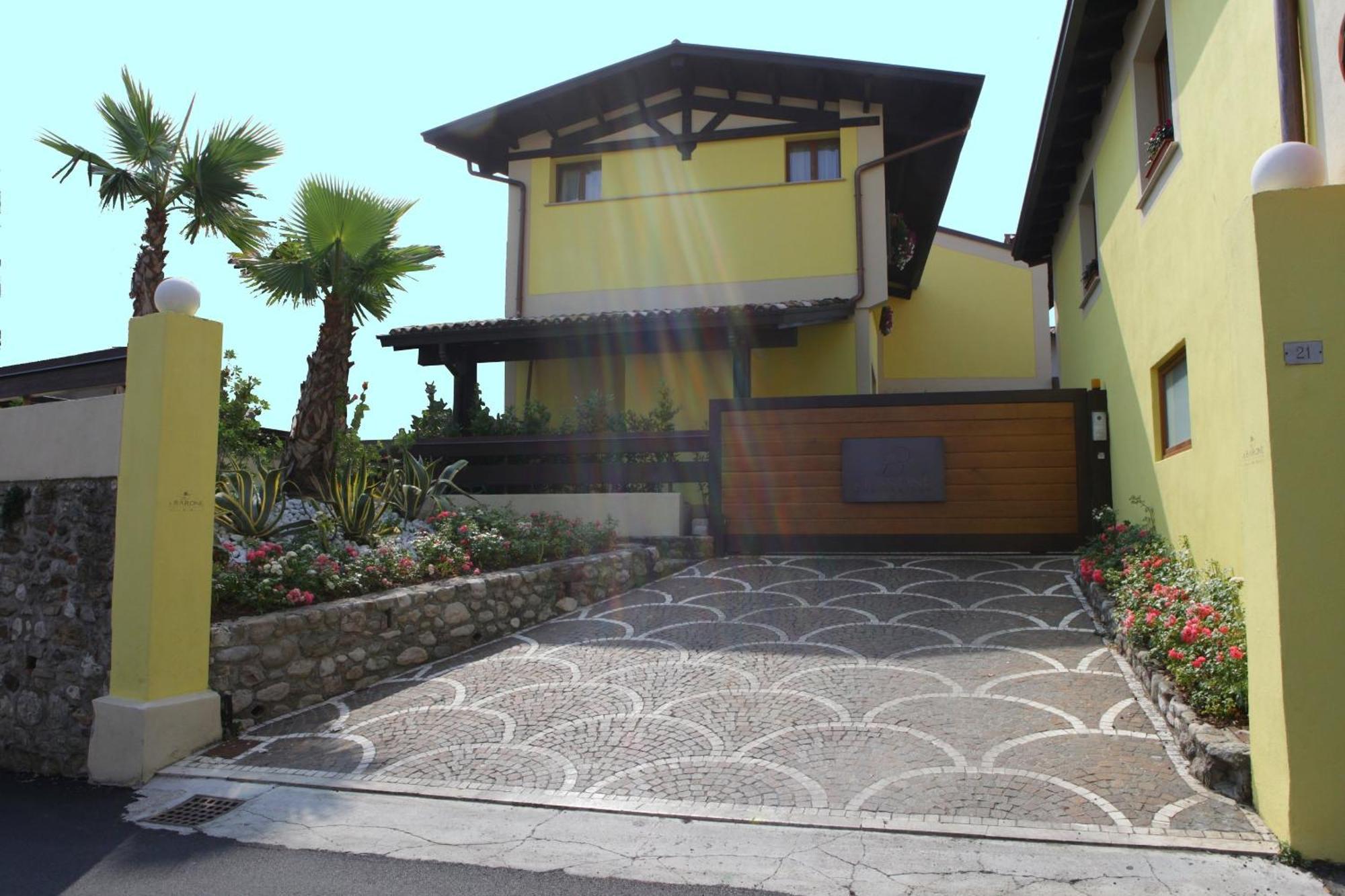 Agriturismo Il Barone Moniga del Garda Εξωτερικό φωτογραφία